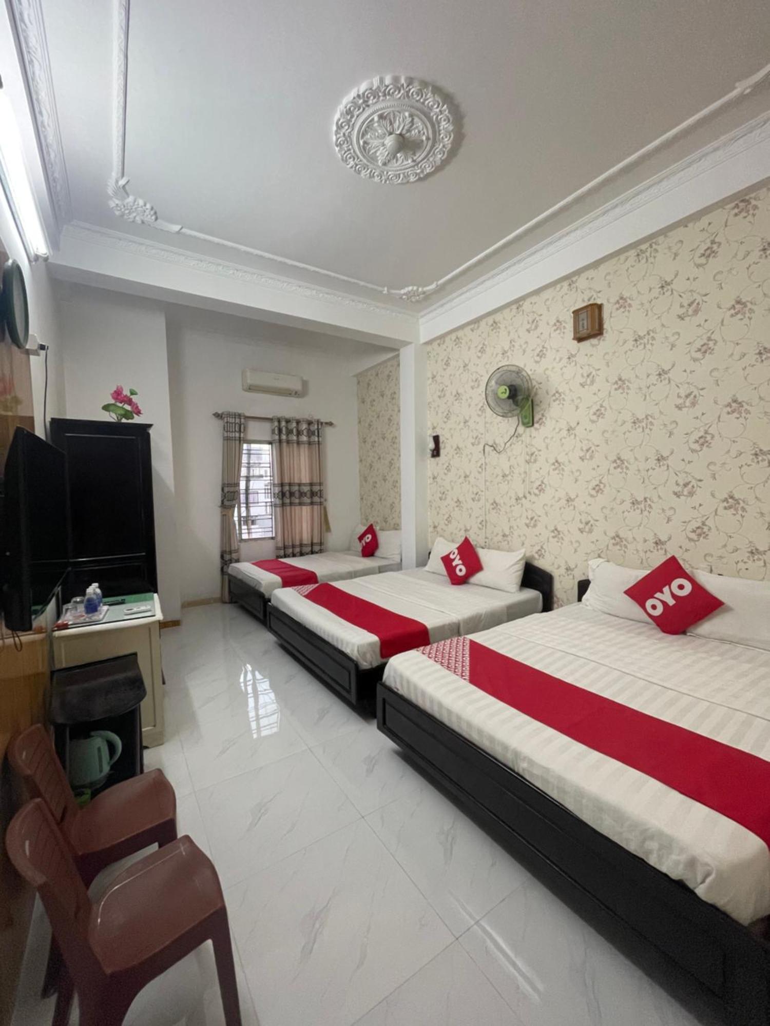 Oyo 553 Truong Giang Hotel Дананг Экстерьер фото